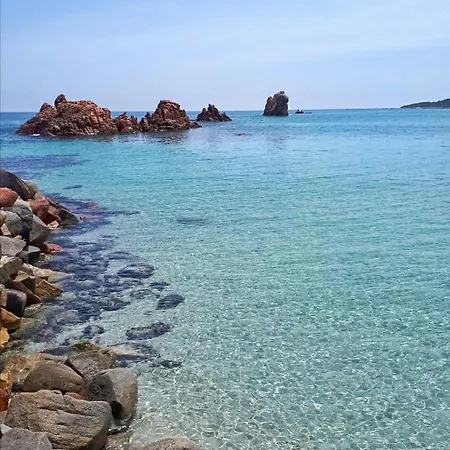 Eden Ogliastra Oda ve Kahvaltı