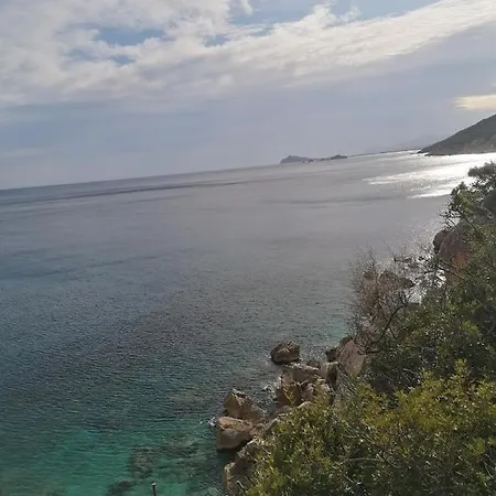 Eden Ogliastra Oda ve Kahvaltı Tortolì