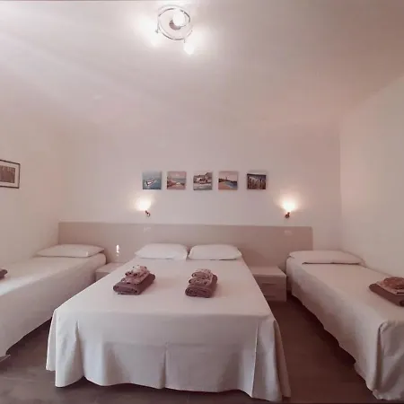 Eden Ogliastra Oda ve Kahvaltı