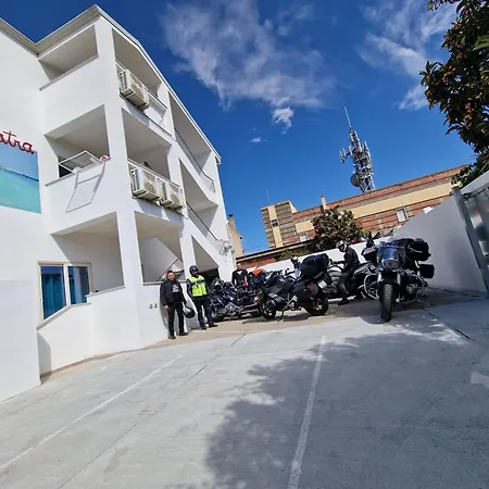 Eden Ogliastra فندق مبيت وإفطار 3*